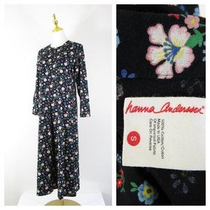 SOLDHanna Andersson Red White Black Floral Modest Long Sleeve Midi Dress Size S